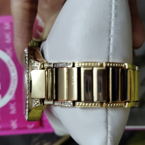 Michael Kors watch new - Picture 3 of 5